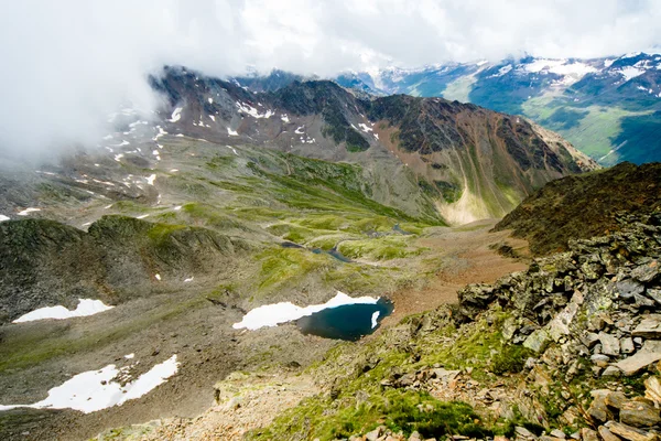 Alplerdeki Oetztal bölge