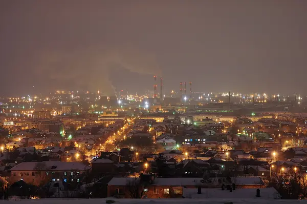 Noite luzes da cidade no inverno — Fotografia de Stock