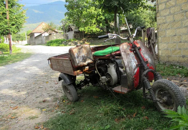 Motocicleta Russo Soviética Aldeia Rural Azerbaijão — Fotografia de Stock