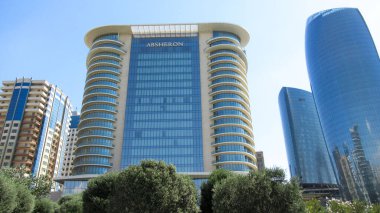 Bakü, Azerbaycan, 2 Ağustos 2020: Absheron-Marriott Otel Binası