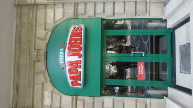 Bakü, Azerbaycan, 5 Temmuz 2020: Papa Johns Pizza Restoranı