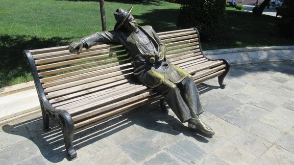 Baku Azerbaijan August 2020 Sculpture Photographer Man Sitting Bench — Stock Photo, Image