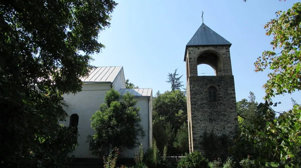 Edifício Igreja Ortodoxa Com Uma Cruz Cristã Igreja Ortodoxa Georgiana — Fotografia de Stock