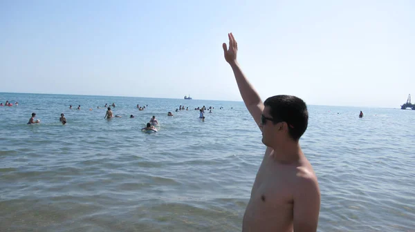 Baku Azerbaijan July 2020 Young White Caucasian Man Waving Sea — Stock Photo, Image