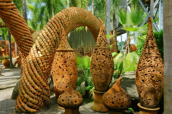 Escultura en un parque l — Foto de Stock