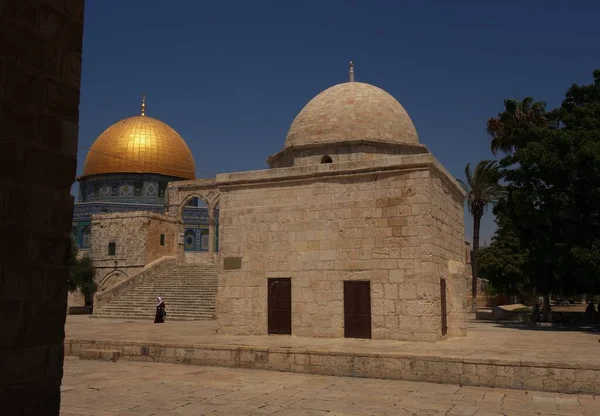 Blick Auf Eine Steinerne Moschee Mit Der Kuppel Des Felsens — Stockfoto