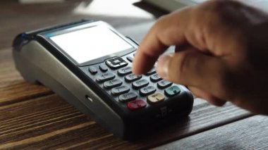 Terminal üzerinden kredi kartı ile ödeme