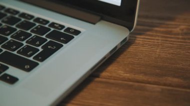 Adam el laptop ekleme usb kablosu