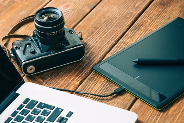 Espacio de trabajo para fotógrafo — Foto de Stock