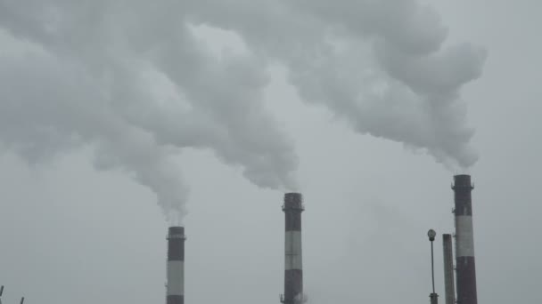 Fondo de humo chimenea industrial — Vídeos de Stock