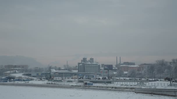 Вид на промышленную зону города — стоковое видео