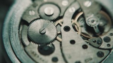 analog saat mekanizması.