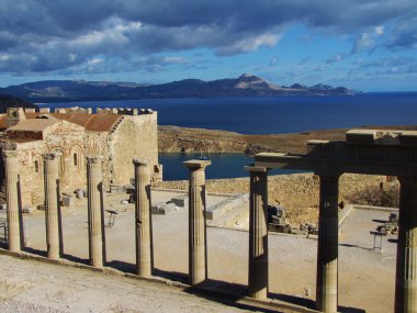 lindos Akropolisi