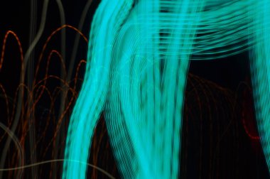 Düzensiz su kurdeleleri ile soyut grafik arkaplan.