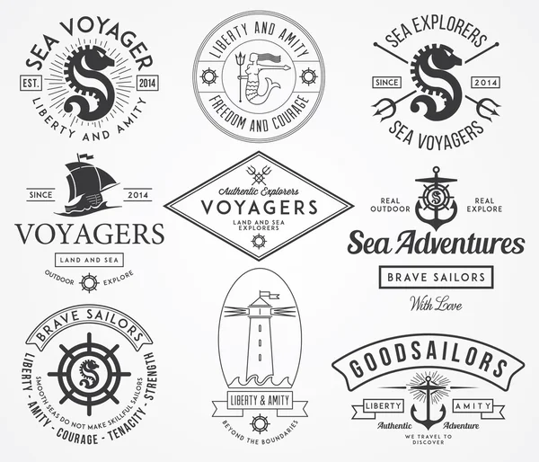 Distintivos e etiquetas do mar —  Vetores de Stock
