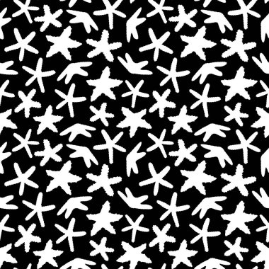 Kusursuz vektör ana hatları. Okyanus yıldızlarının ya da denizyıldızlarının çizgi film desenleri. Beş kollu, siyah beyaz renkli deniz omurgasızları. Tebeşir tahtası veya siluet monokrom etkisi