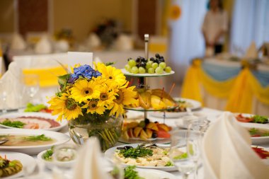 muhteşem düğün dekor masada