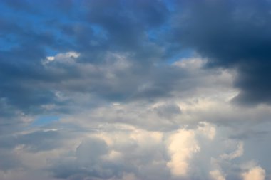 Gökyüzü ve bulutlar arka plan 