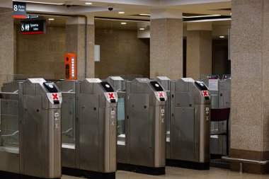 Turnikeler. Nizhny Novgorod Tren İstasyonu