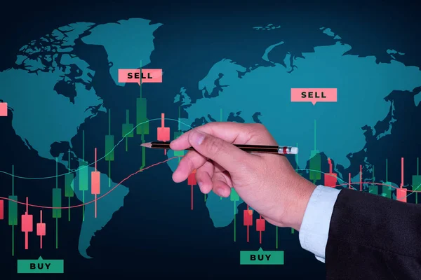 Бизнесмен Трейдер Демонстрирует Растущую Виртуальную Голограмму Акций Инвестировать Торговлю Планирование — стоковое фото