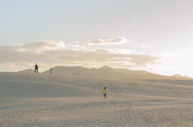 Bir Corralejo Kum tepelerini keşfetmek