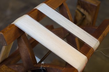 Kanarya Adaları'nda el yapımı ipek.