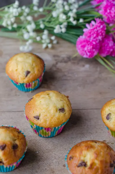 Homemade chocolate chip muffins. — Stock Photo, Image