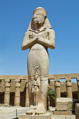 II. ramses heykeli