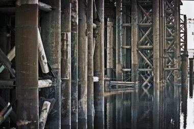 Kiev terkedilmiş köprü