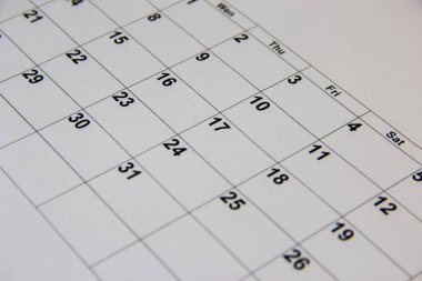 Siyah beyaz takvim sayfası