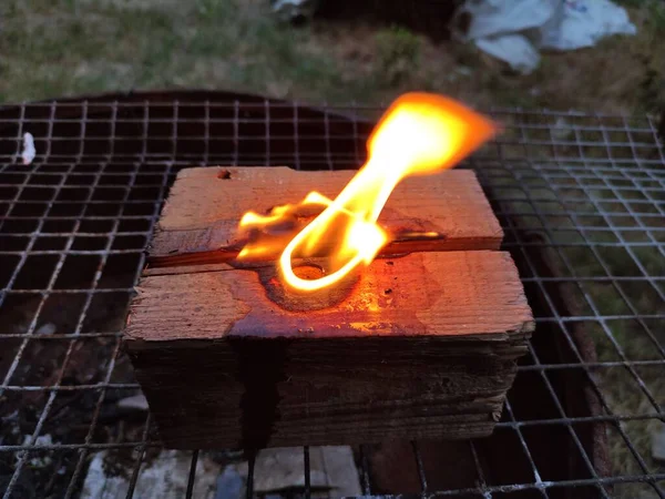 Small Log Fire Burns Evening Type Finnish Candle Top View — Stock Photo, Image