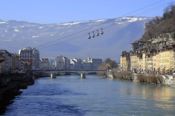 Grenoble 'da kablolu araba — Stok fotoğraf