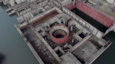 Terk Edilmiş ve Bitmemiş Nükleer Santral. Hava Görünümü