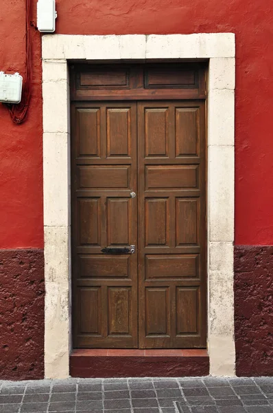 Mexican Classic Colonial Style Door Guanajuato Mexico — Stock Photo, Image