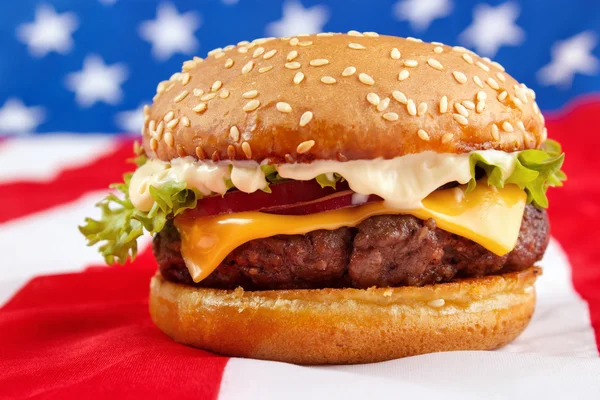 Cheeseburger with mayonnaise — Stock Photo, Image