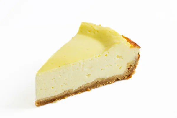 Tranche de gâteau au fromage isolée — Photo