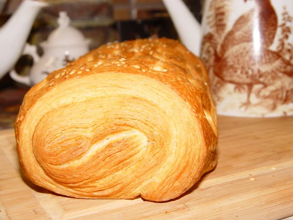 Torta Pasta Sfoglia Forno Con Crosta Marrone Dorato Primo Piano — Foto Stock