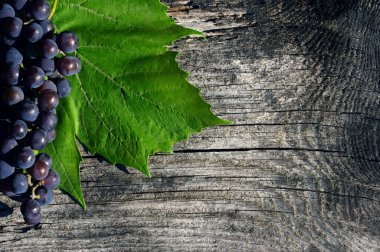üzüm ile ahşap arka plan