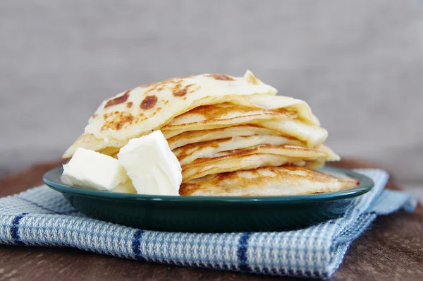 Montón de panqueques preparados de la casa — Foto de Stock