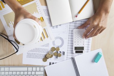 Ofiste çalışan iş kadını