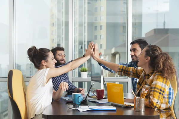 Grande equipe de trabalho . — Fotografia de Stock