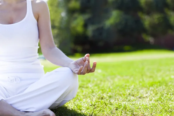 Tempo per lo yoga — Foto Stock