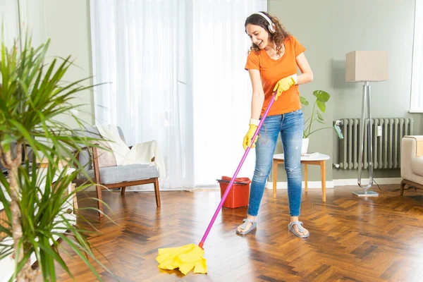 Happy Young Woman Cleaning House Living Room Have Fun Dancing — Stock Photo, Image
