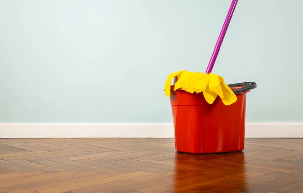 House Cleaning Tools Parquet — Stock Photo, Image