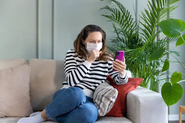 Young Woman Wearing Medical Face Mask Doing Video Call Mobile — Stock Photo, Image