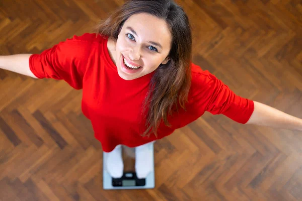 Smiling Young Woman Standing Scale Diet Healthy Living Concept — Stock Photo, Image