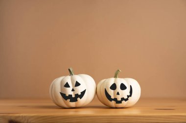 Cadılar Bayramı balkabağı Jack o komik yüzlü fener dekoru