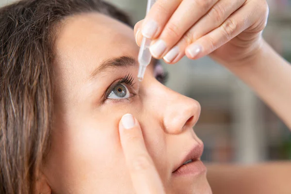 Refractive Surgery: 5 Follow-Up Activity You Should Do After for Healthy Eyes
