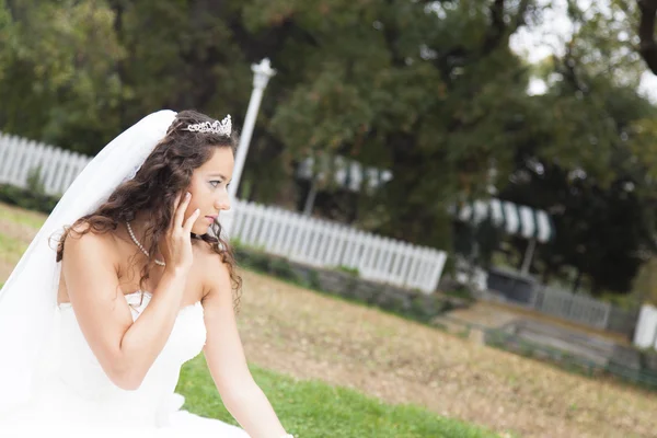 Beautiful bride — Stock Photo, Image