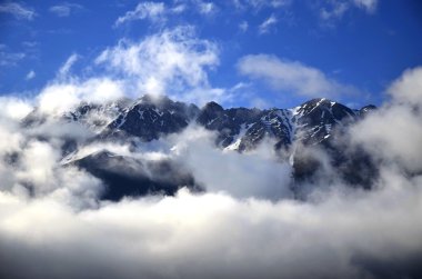 bulutlar dağların Panoraması